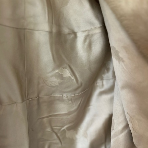 1950s FUR CAPE WITH POCKETS - Picture 4 of 5